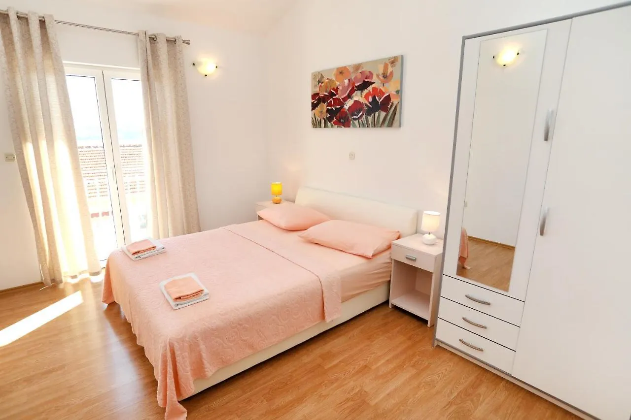 Apartments M&I Trogir